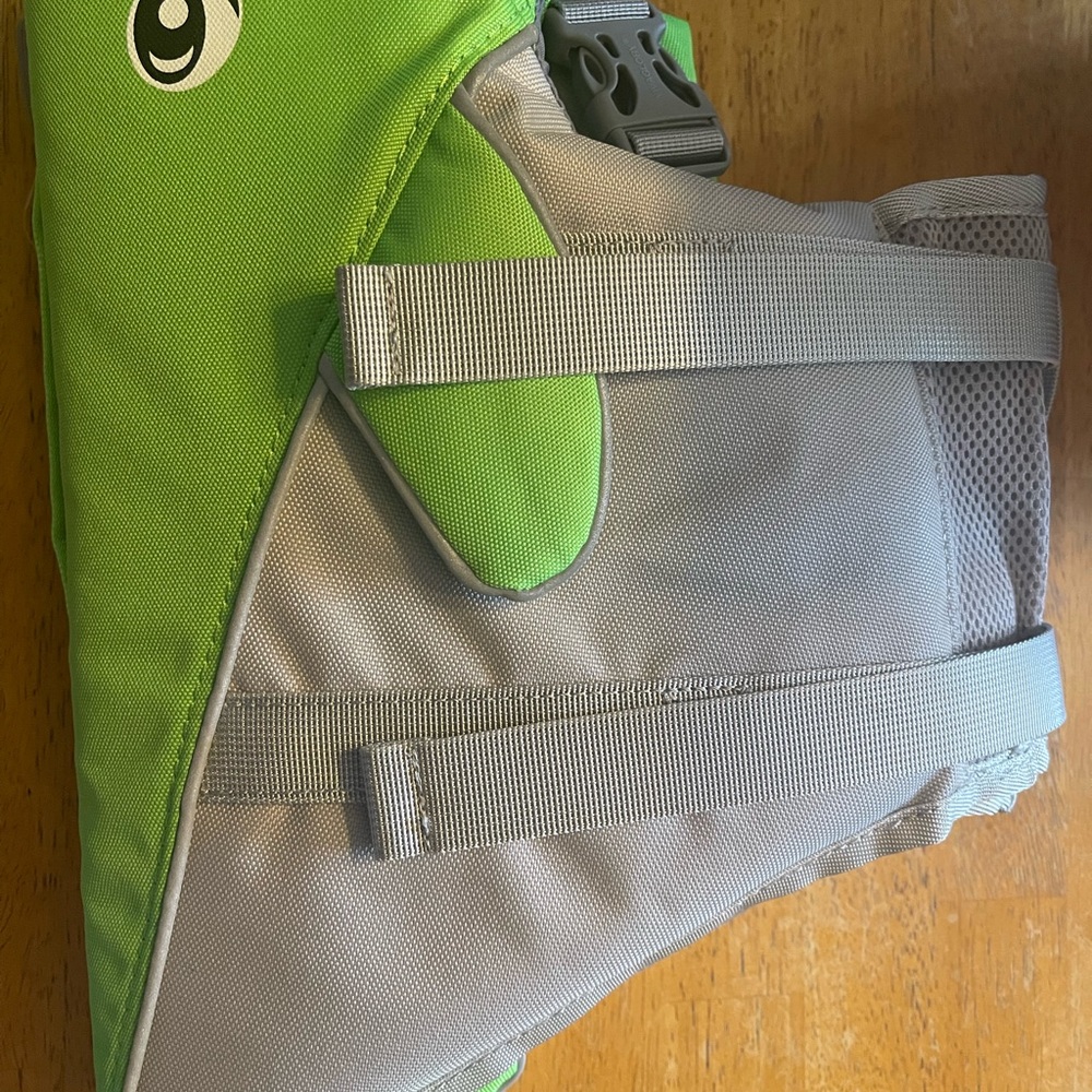 *Host’s Pick* Dog life Vest (Green)